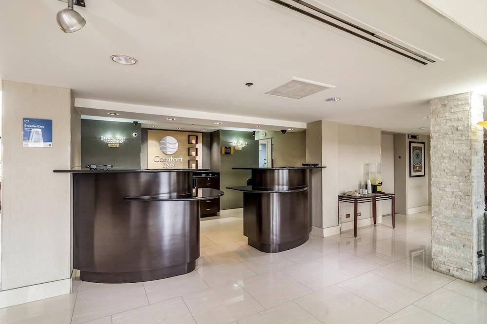 Comfort Inn Convention Center-Chicago O'Hare Airport Де Плейнс Екстериор снимка