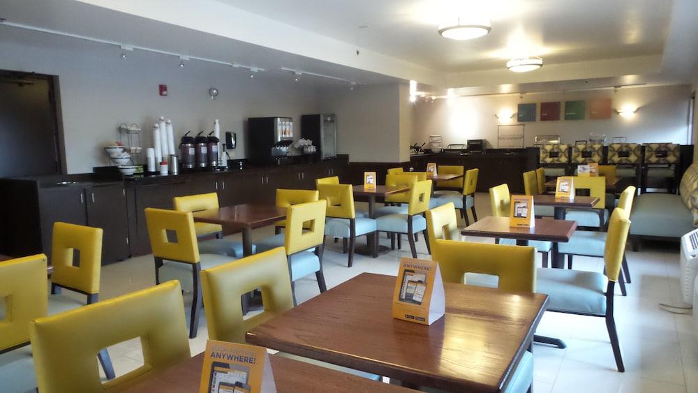 Comfort Inn Convention Center-Chicago O'Hare Airport Де Плейнс Екстериор снимка