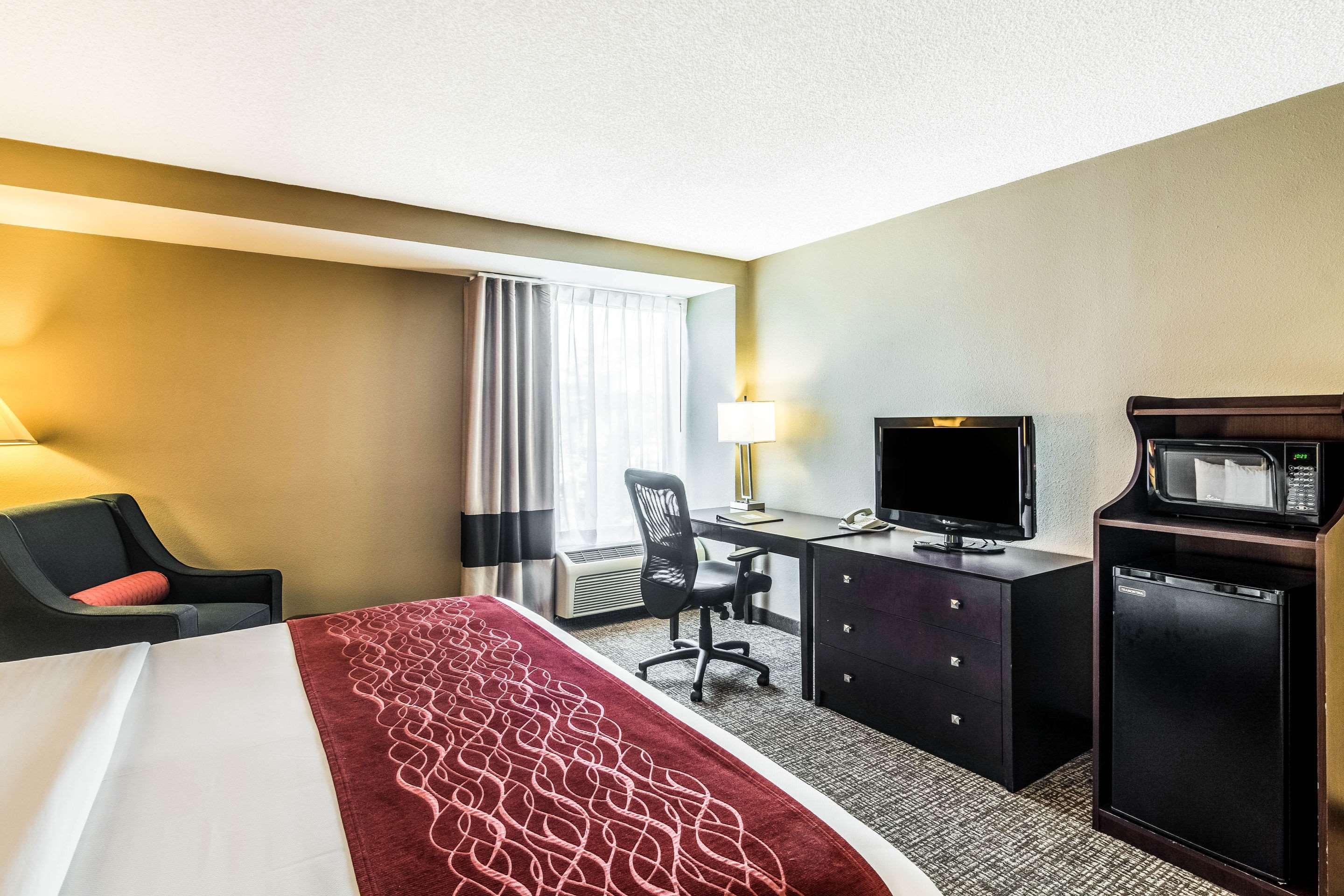 Comfort Inn Convention Center-Chicago O'Hare Airport Де Плейнс Екстериор снимка