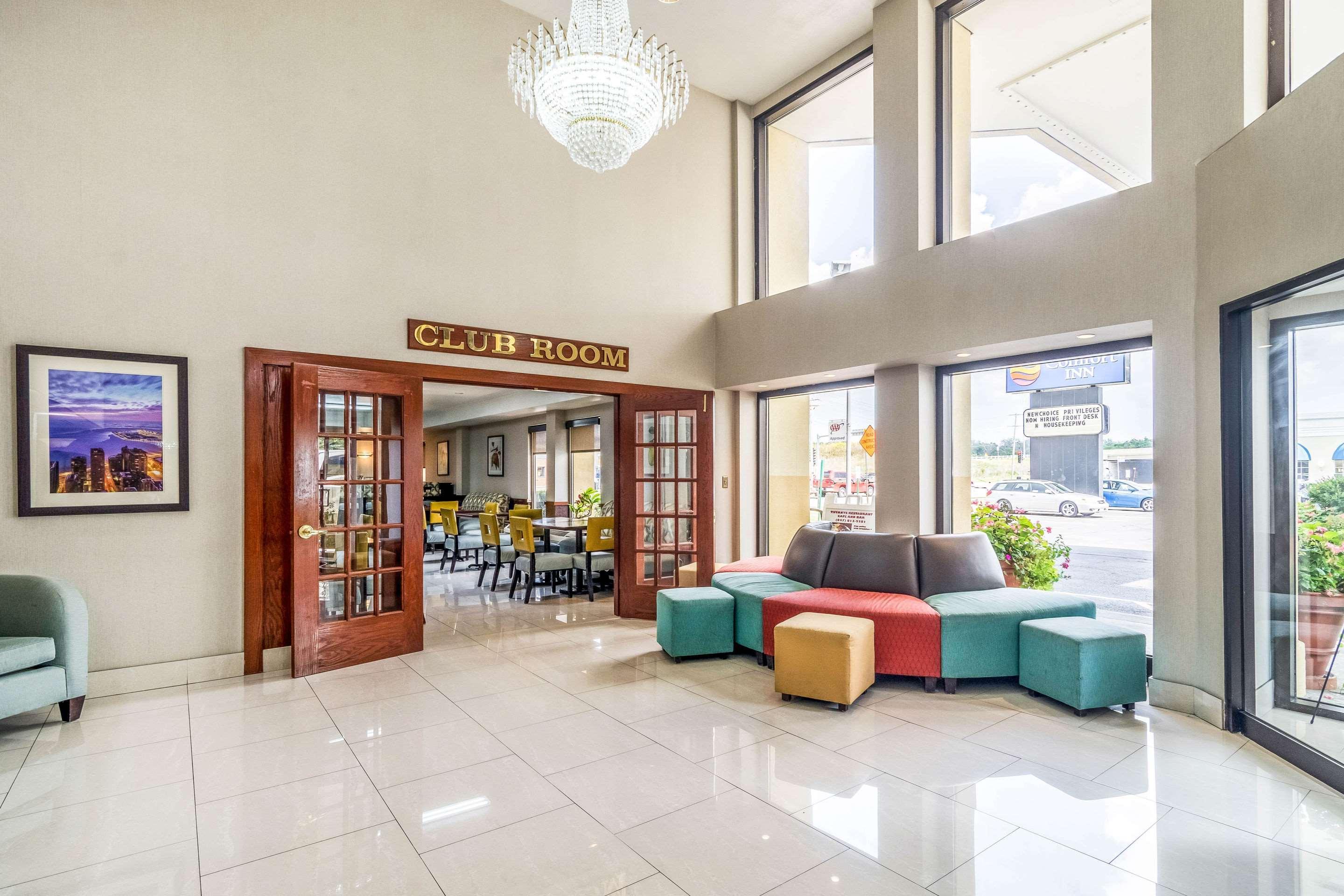 Comfort Inn Convention Center-Chicago O'Hare Airport Де Плейнс Екстериор снимка
