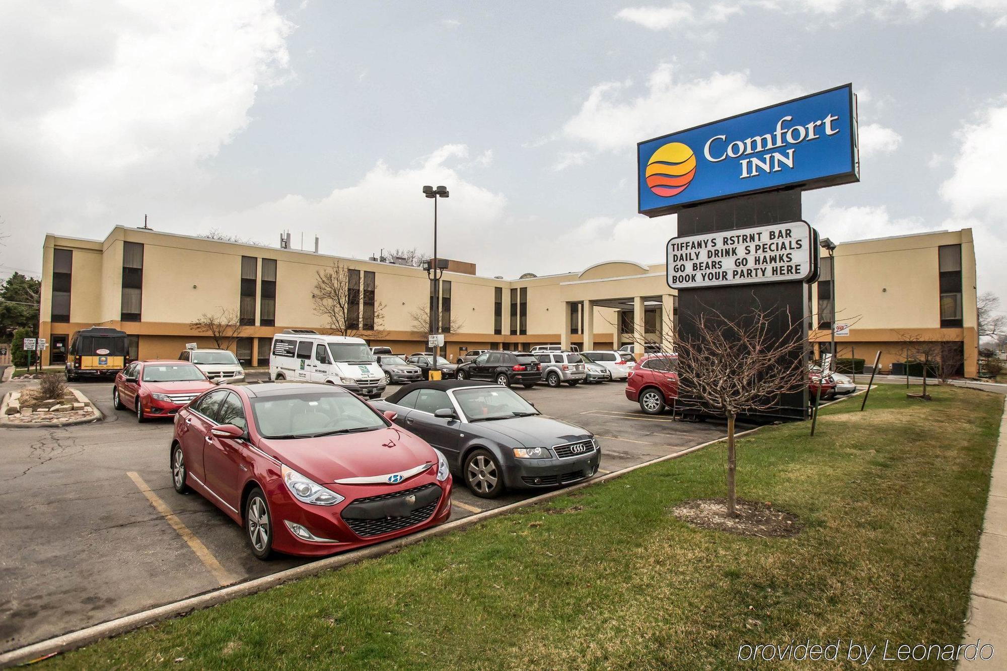 Comfort Inn Convention Center-Chicago O'Hare Airport Де Плейнс Екстериор снимка