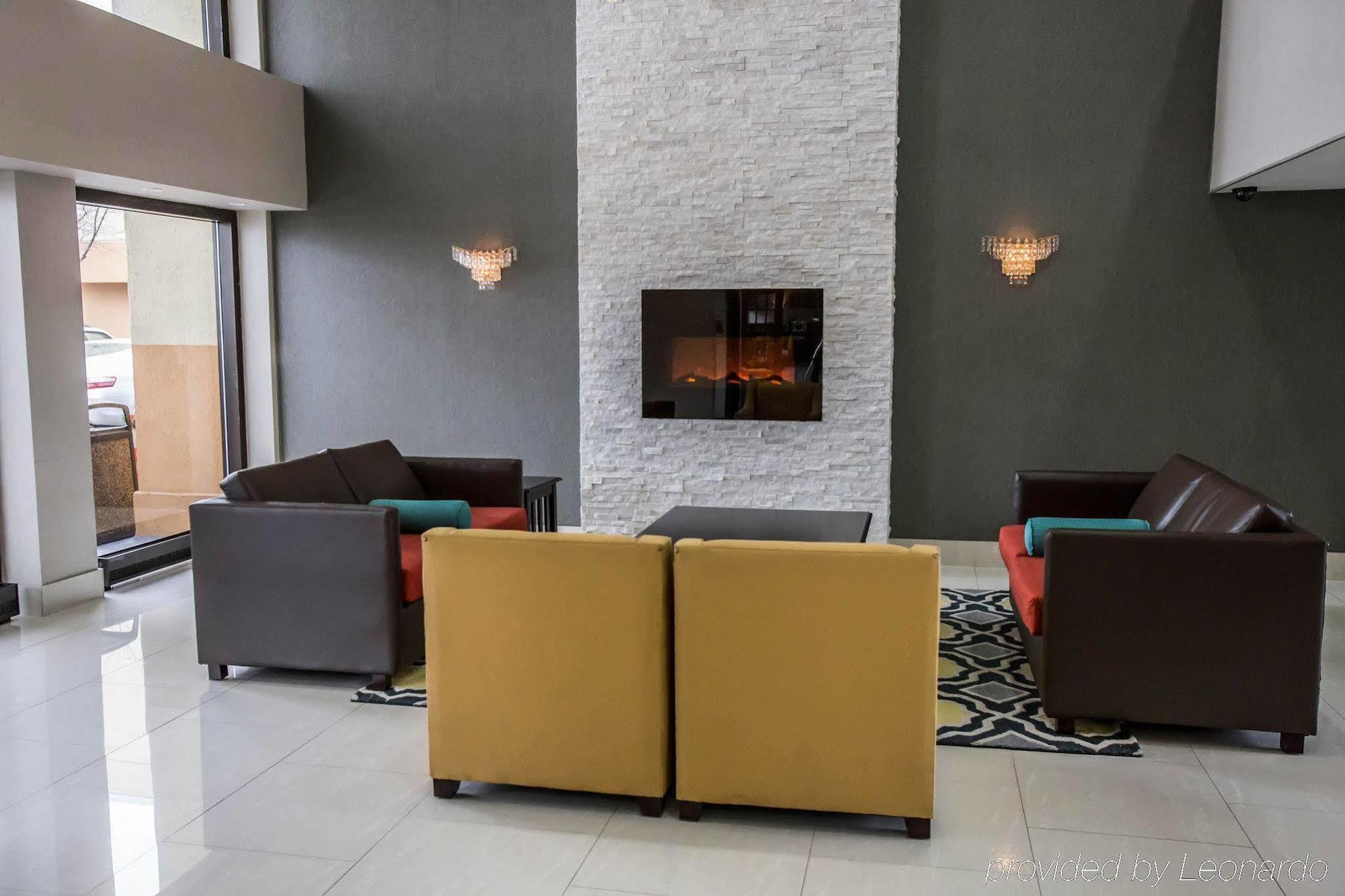 Comfort Inn Convention Center-Chicago O'Hare Airport Де Плейнс Екстериор снимка